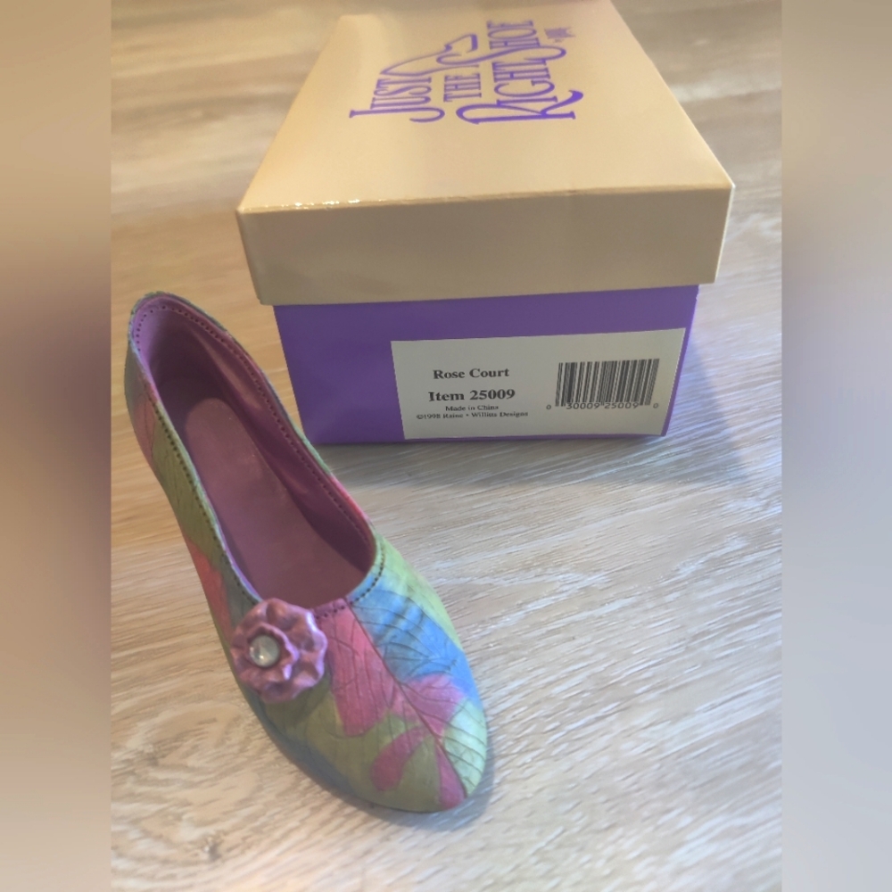 Just The Right Shoe - Rose Court